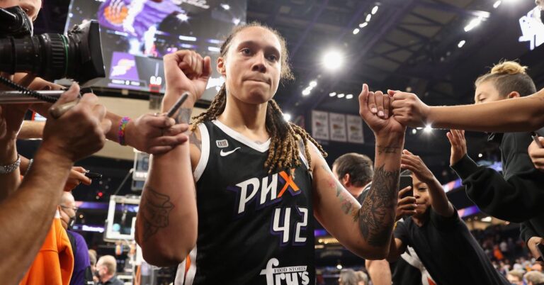 La libération de Brittney Griner, attaquée par certains, devrait être célébrée par tous