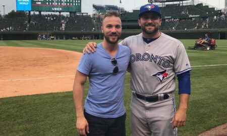 L'ancien joueur de la MLB TJ House sort et annonce ses fiançailles