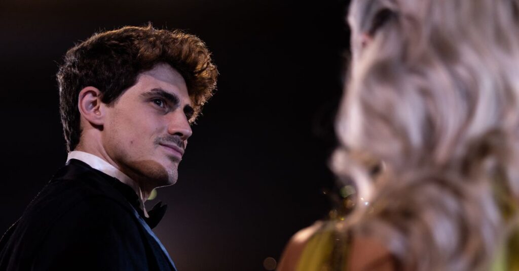 Le Canada autorise désormais les équipes de même sexe pour le patinage artistique en couple et la danse sur glace Le Canada autorise désormais les équipes de même sexe pour le patinage artistique en couple et la danse sur glace