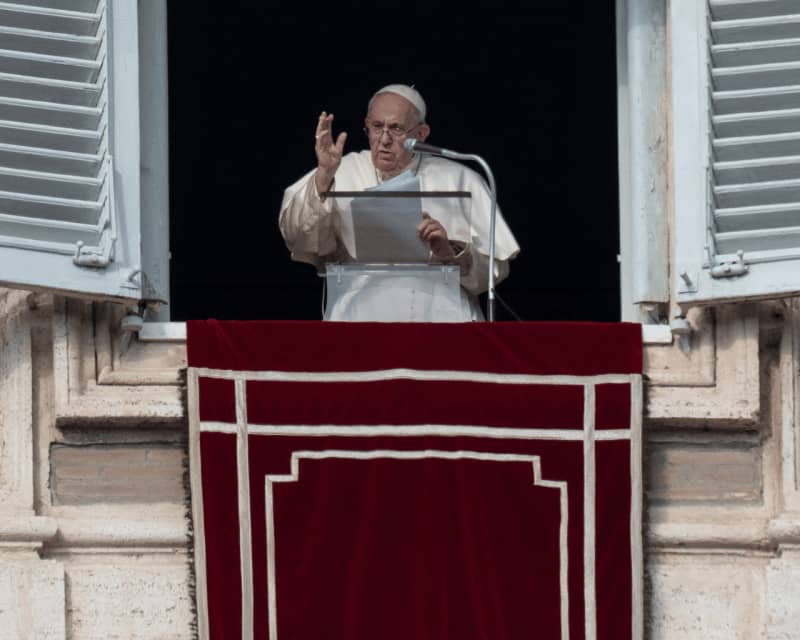 Les conservateurs du Vatican auraient un 663346 663346 origine 1 1