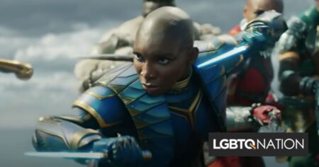 "Black Panther: Wakanda Forever" de Marvel comprenait à l'origine un baiser étrange