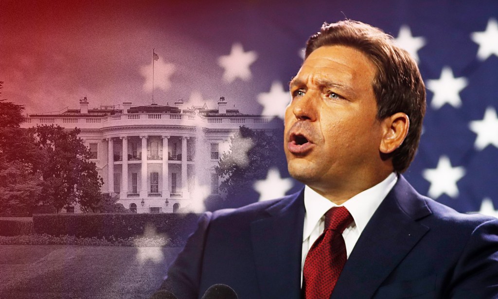 Ron DeSantis avec la Maison Blanche insérée en arrière-plan