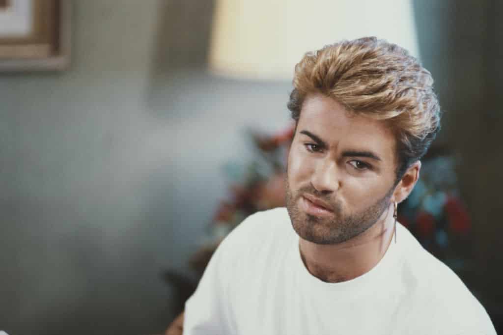 George Michael (1963-2016) photographié lors de l'étape japonaise/australasienne de sa tournée Faith World.