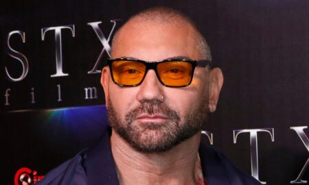 Dave Bautista explique pourquoi il a dissimulé un tatouage homophobe