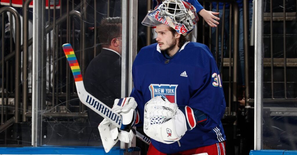 Le fiasco de la Pride Night des Rangers est le dernier exemple d’équipes sportives ayant peur d’un arc-en-ciel Le fiasco de la Pride Night des Rangers est le dernier exemple d'équipes sportives ayant peur d'un arc-en-ciel