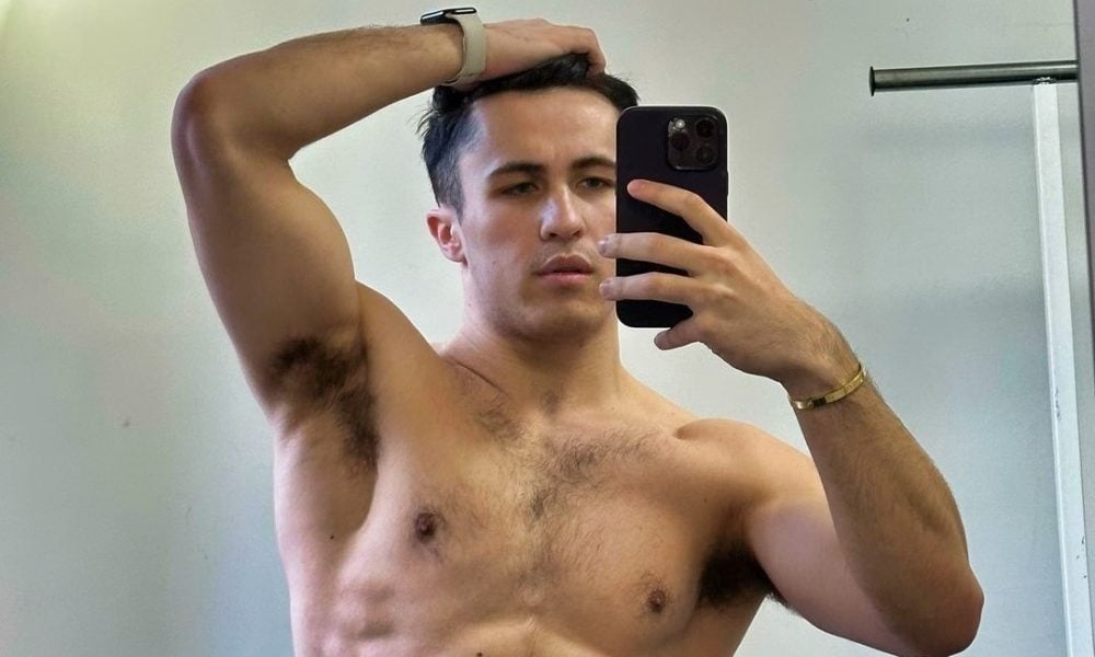 La star de TikTok, Chris Olsen, révèle qu’il a eu la chlamydia trois fois TikTok Star Chris Olsen Reveals He's Had Chlamydia Three Times