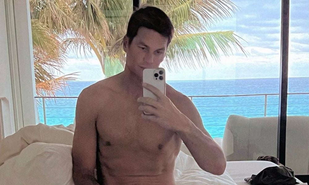 Tom Brady prend Internet d’assaut avec un piège à soif de sous-vêtements Tom Brady prend Internet d'assaut avec un piège à soif de sous-vêtements