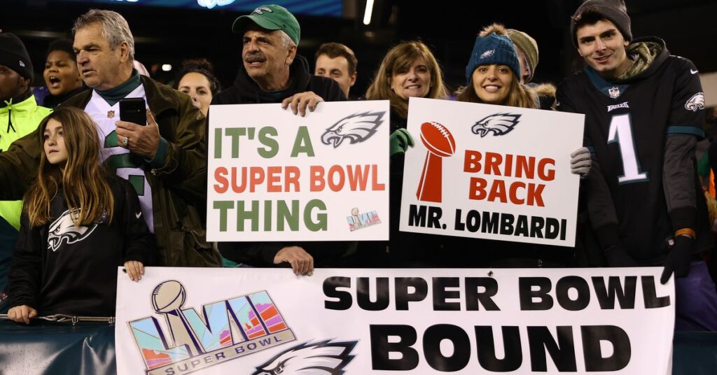 Le Super Bowl souligne le manque de bars et d’espaces sociaux pour les fans lesbiennes des Eagles Le Super Bowl souligne le manque de bars et d'espaces sociaux pour les fans lesbiennes des Eagles