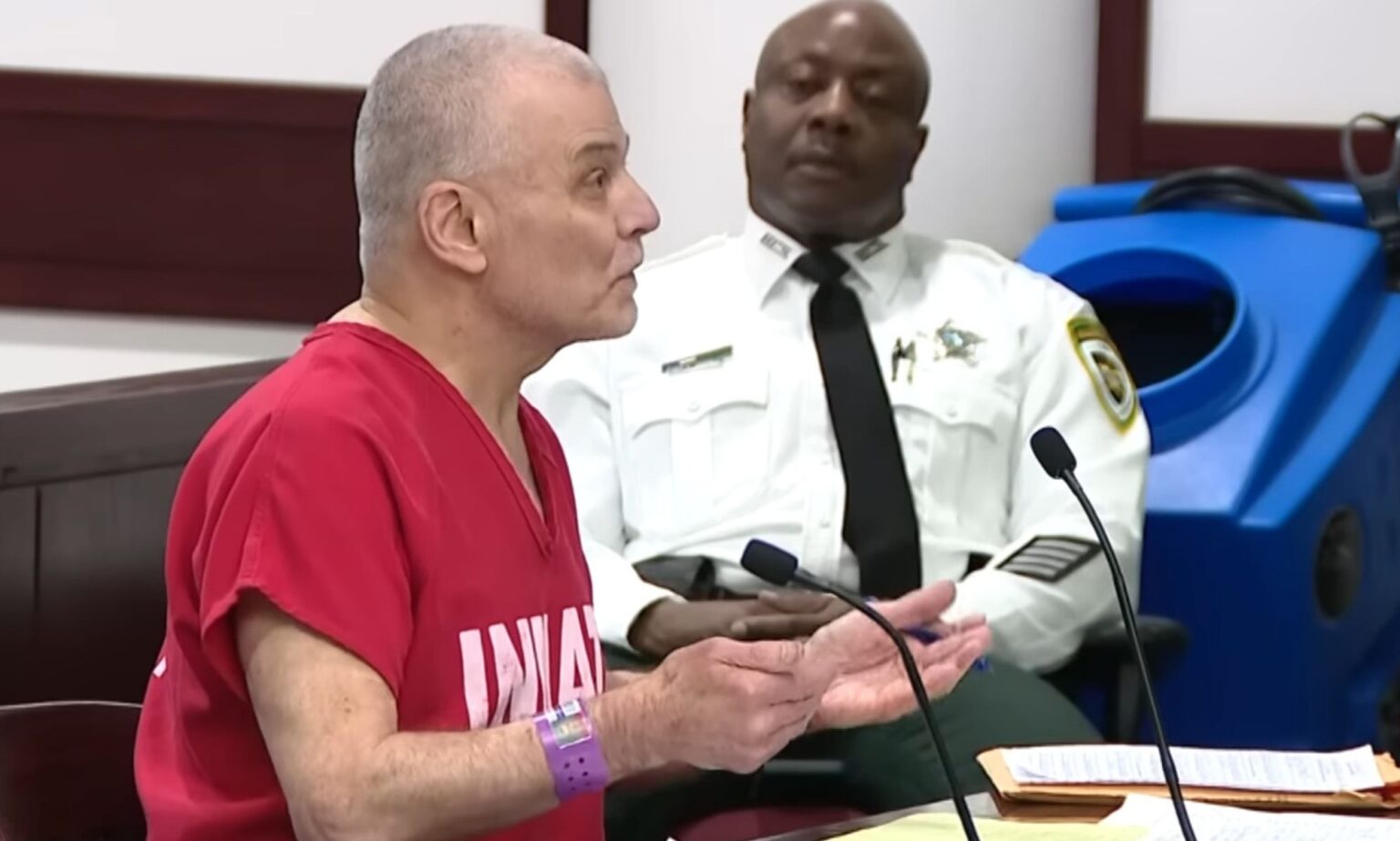 Un homme condamné à mort après avoir torturé et assassiné des homosexuels qu’il avait attirés chez lui : « Œil pour œil » Steven Lorenzo during trial.