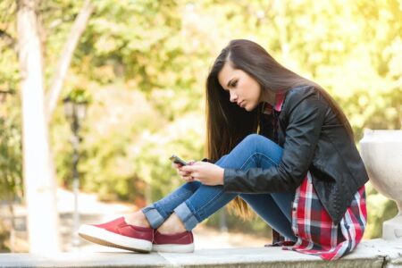 Comment aider les adolescentes aux prises avec des problèmes de santé mentale - 6 stratégies fondées sur la recherche pour les parents, les enseignants et les amis