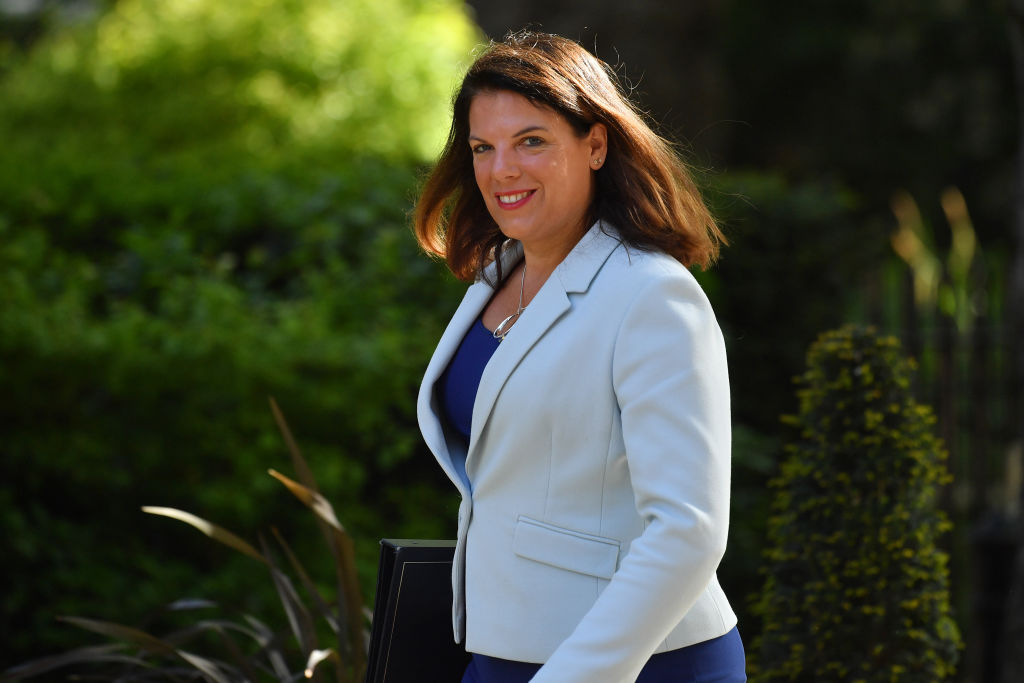 La députée conservatrice Caroline Nokes arrive pour la réunion hebdomadaire du Cabinet à Downing Street. 