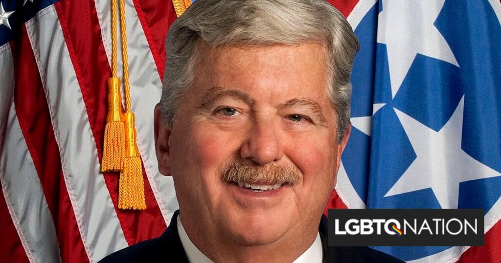 Le GOP vote pour maintenir le lieutenant-gouverneur Randy McNally à la tête du scandale gay sur Instagram Le GOP vote pour maintenir le lieutenant-gouverneur Randy McNally à la tête du scandale gay sur Instagram