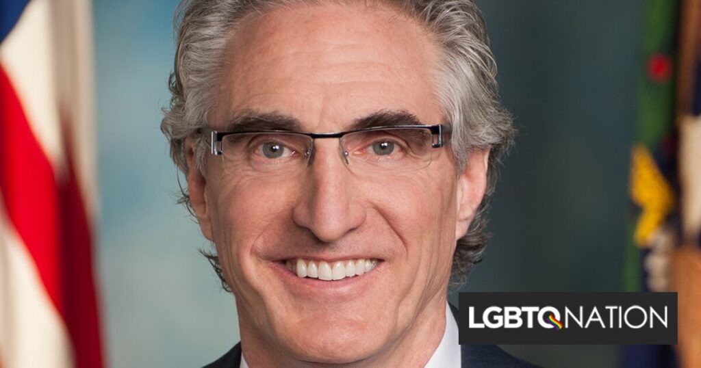 Le gouverneur du GOP du Dakota du Nord met son veto au projet de loi sur les pronoms anti-transgenres Le gouverneur du GOP du Dakota du Nord met son veto au projet de loi sur les pronoms anti-transgenres
