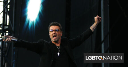 Le nouveau doc ​​de George Michael examine comment la presse britannique a dévoilé la pop star gay