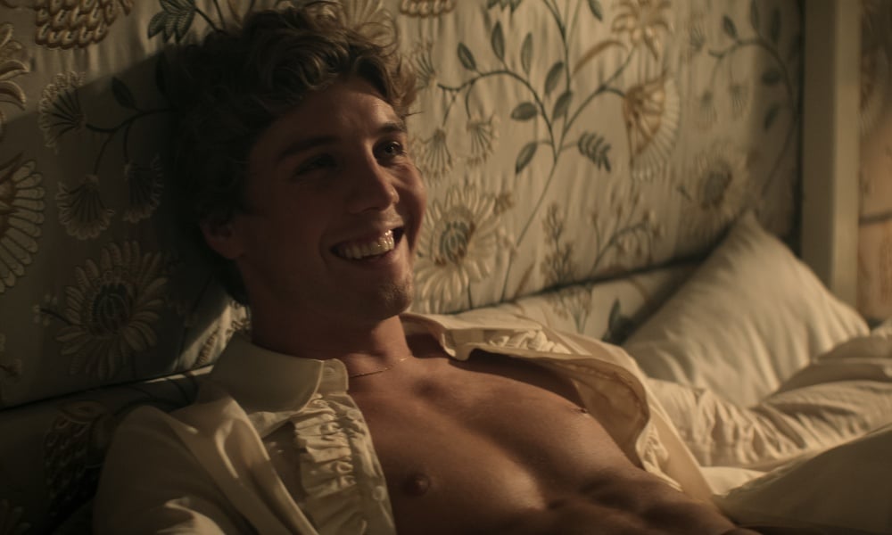 Lukas Gage brise le silence sur les rumeurs de rencontres et la critique des rôles homosexuels Lukas Gage brise le silence sur les rumeurs de rencontres et la critique des rôles homosexuels