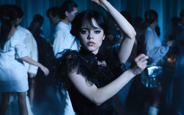Jenna Ortega dit que la saison 2 de mercredi est «l'abandon de la romance»