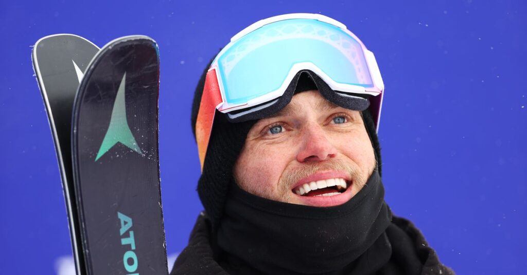 Pourquoi y a-t-il si peu d’athlètes masculins ouvertement homosexuels dans le sport ? Nous avons demandé à ChatGPT Pourquoi y a-t-il si peu d'athlètes masculins ouvertement homosexuels dans le sport ? Nous avons demandé à ChatGPT