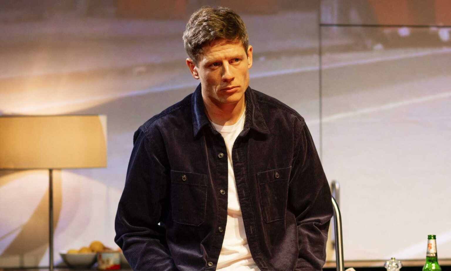 Revue A Little Life : Quatre heures de misère incessante James Norton as Jude in A Little Life