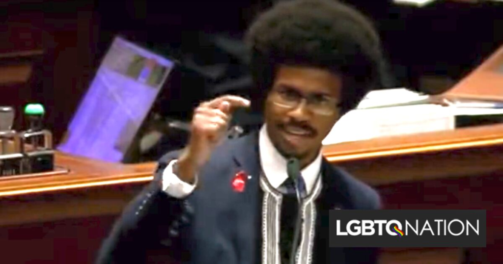 Tennessee House expulse deux membres masculins noirs mais pas la membre féminine blanche Tennessee House expulse deux membres masculins noirs mais pas la membre féminine blanche