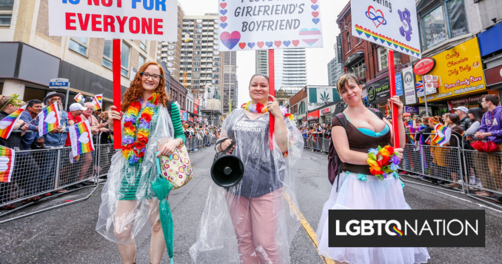 La ville du Massachusetts ajoute des protections polyamour La ville du Massachusetts ajoute des protections polyamour