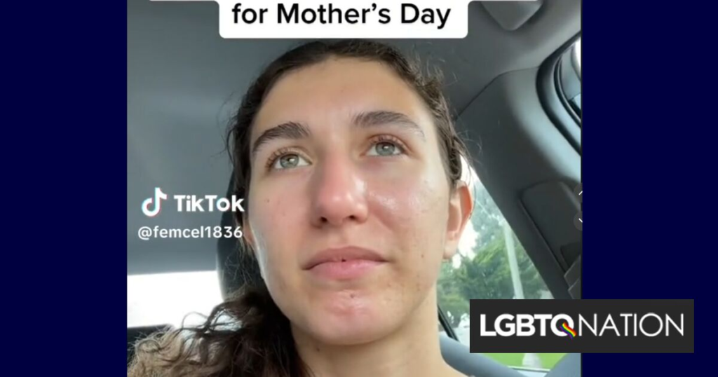 La conversation horrifiante de la mère de QAnon avec sa fille queer devient virale La conversation horrifiante de la mère de QAnon avec sa fille queer devient virale