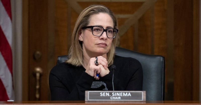 La sénatrice Kyrsten Sinema accusée d’avoir utilisé l’argent de la campagne pour financer les dépenses du marathon 678514 origin 1