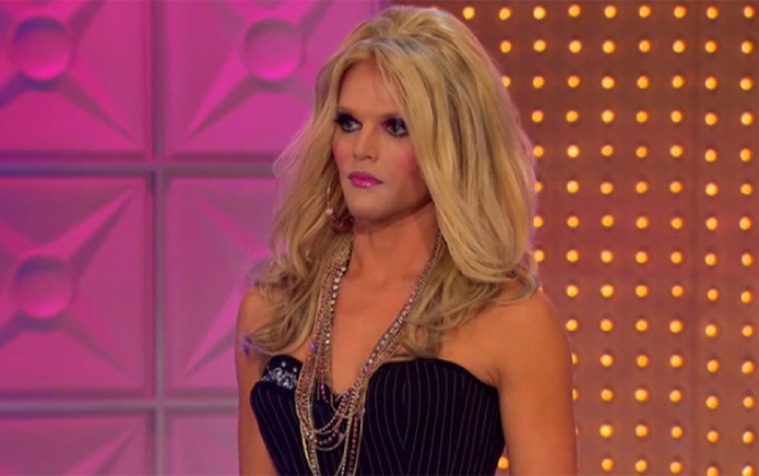 Les adresses de Willam affirment qu'elle a été invitée à participer à Drag Race All Stars