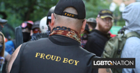 Les chiens de garde avertissent les Proud Boys de planifier une grande manifestation du mois de la fierté dans tout le pays