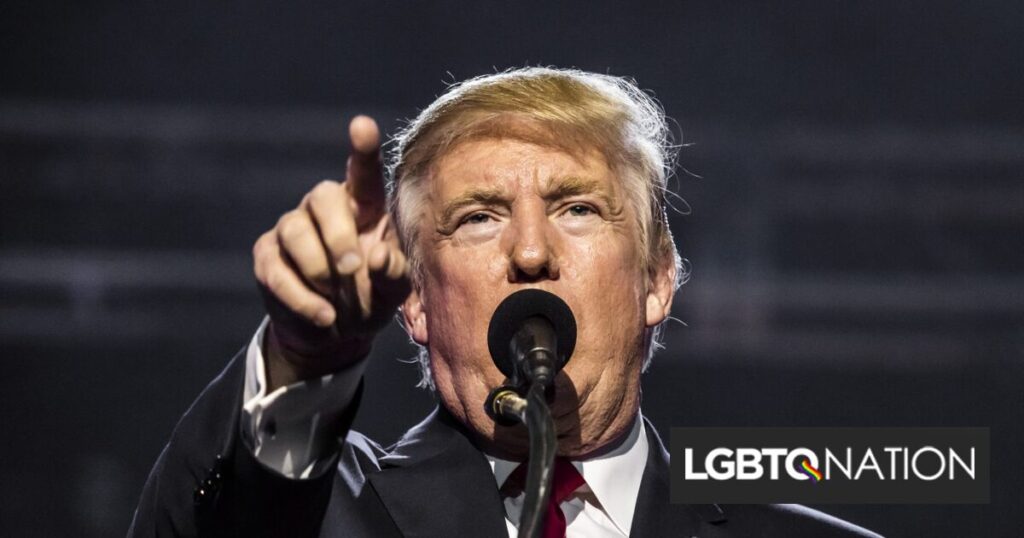 Pourquoi les partisans de Trump ne peuvent-ils pas voir qui il est vraiment ? Pourquoi les partisans de Trump ne peuvent-ils pas voir qui il est vraiment ?