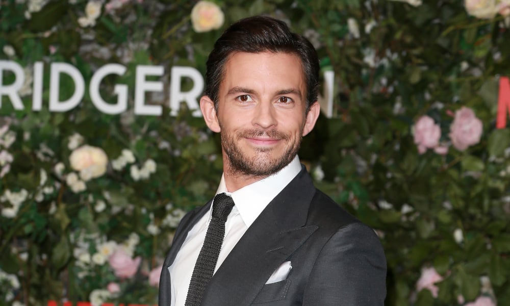 Premier regard sur Fiyero de Jonathan Bailey dans les prochains films « Wicked » Premier regard sur Fiyero de Jonathan Bailey dans les prochains films "Wicked"