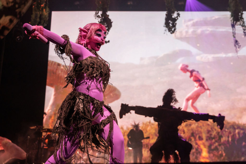 Melanie Martinez annonce les dates de sa tournée au Royaume-Uni et en Europe Melanie Martinez has announced a UK and European tour.