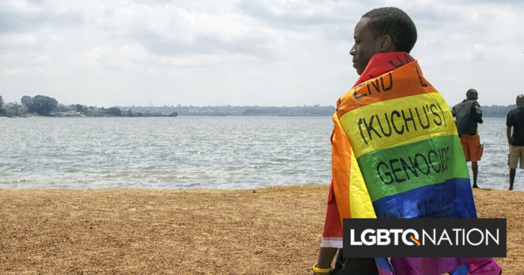 Le Département d’État émet un avertissement aux voyageurs pour l’Ouganda concernant le « chantage et la violence » envers les personnes LGBTQ+ Le Département d'État émet un avertissement aux voyageurs pour l'Ouganda concernant le "chantage et la violence" envers les personnes LGBTQ+