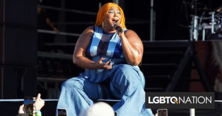 Lizzo met son argent où sa bouche est.  Elle vient de donner 50 000 $ à une organisation trans noire