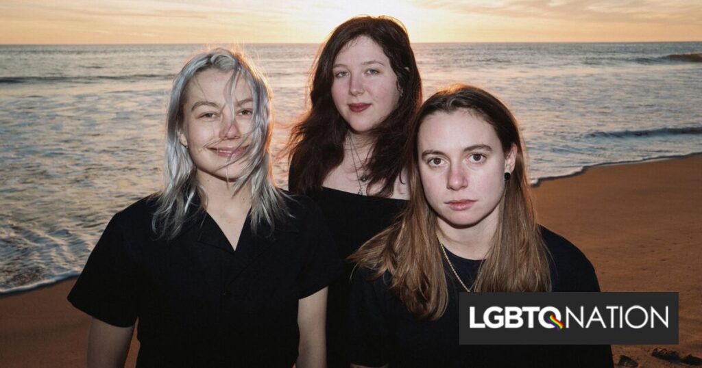 Boygenius a joué en drag dans un « F— You » au gouverneur anti-LGBTQ+ Bill Lee Boygenius a joué en drag dans un "F— You" au gouverneur anti-LGBTQ+ Bill Lee