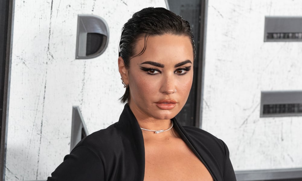Demi Lovato parle de la récupération des pronoms « Elle/Elle »: « C’était absolument épuisant » Demi Lovato parle de la récupération des pronoms "Elle/Elle": "C'était absolument épuisant"