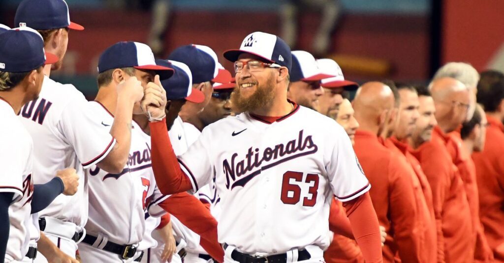 Sean Doolittle offre un soutien sans équivoque aux Sisters of Perpetual Indulgence Sean Doolittle offre un soutien sans équivoque aux Sisters of Perpetual Indulgence