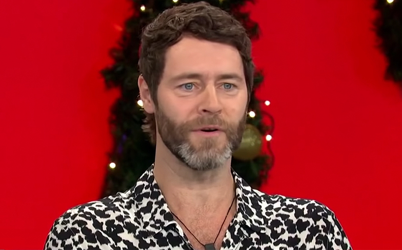 Take That’s Howard Donald s’excuse d’avoir aimé les tweets anti-LGBTQ + après un contrecoup Take That's Howard Donald s'excuse d'avoir aimé les tweets anti-LGBTQ + après un contrecoup