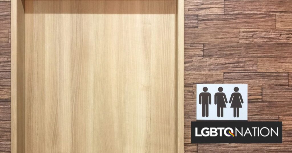 La Cour suprême du Japon se prononce en faveur d’un employé trans dans une affaire historique de salle de bain La Cour suprême du Japon se prononce en faveur d'un employé trans dans une affaire historique de salle de bain