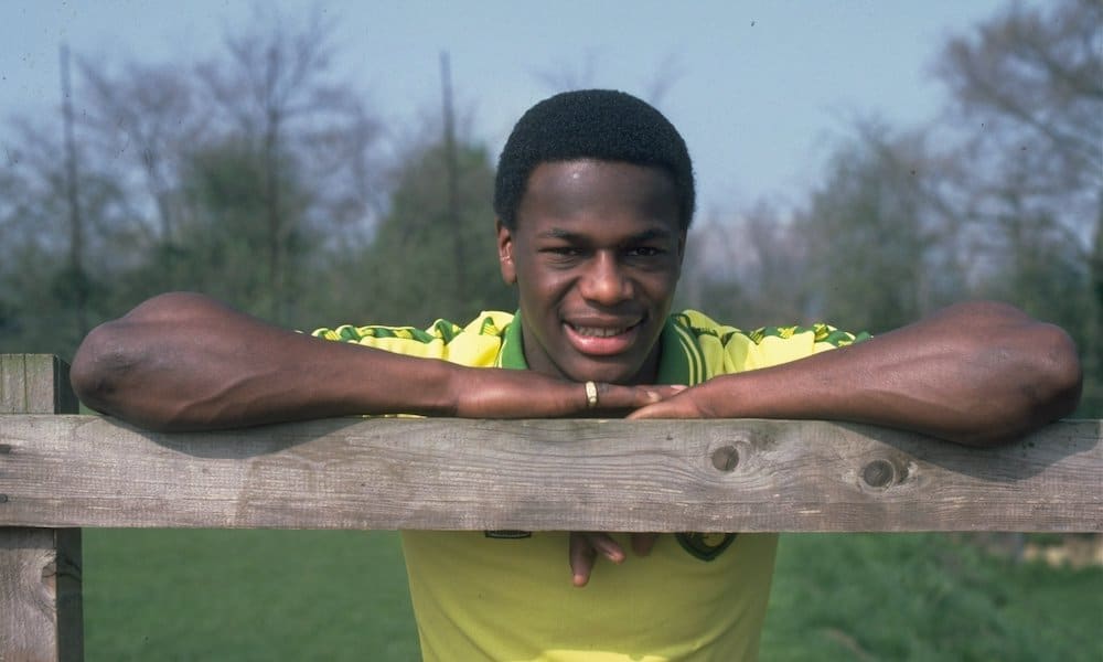 La fresque de Justin Fashanu rend hommage au premier footballeur britannique ouvertement gay Justin Fashanu