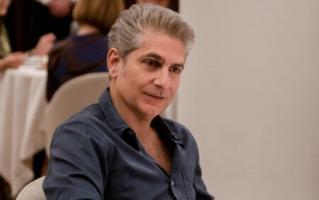 La star de White Lotus, Michael Imperioli, "interdit aux fanatiques et aux homophobes" de regarder son travail