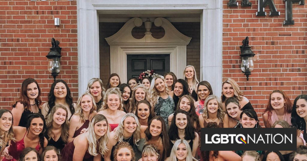 Les sœurs Cis poursuivent la sororité pour avoir permis à une étudiante trans de se joindre Les sœurs Cis poursuivent la sororité pour avoir permis à une étudiante trans de se joindre