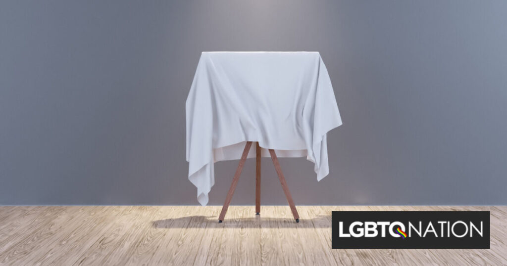 Une galerie d’art supprime les dessins de nu de la fondatrice lesbienne Une galerie d'art supprime les dessins de nu de la fondatrice lesbienne