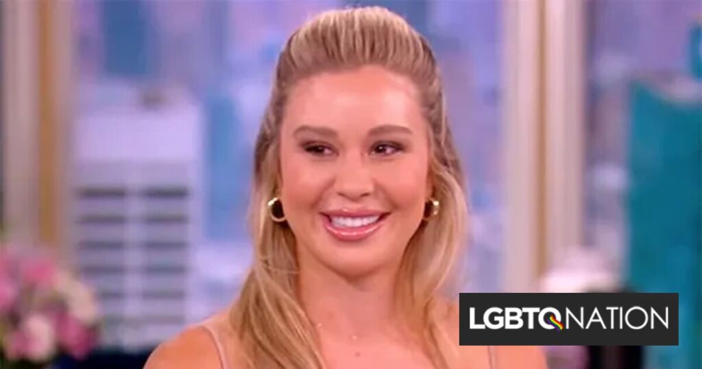 La star de « Bachelorette » Gabby Windey sort La star de "Bachelorette" Gabby Windey sort