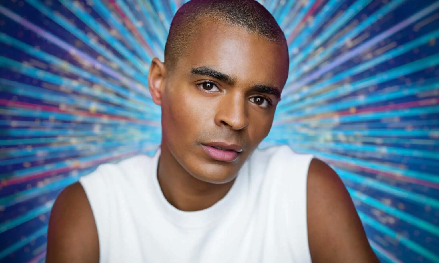 Layton Williams de Strictly confirme qu’il veut un partenaire de danse masculin : « Je veux qu’on m’envoie partout » Layton Williams is the third celebrity contestant confirmed for Strictly Come Dancing 2023. (BBC)