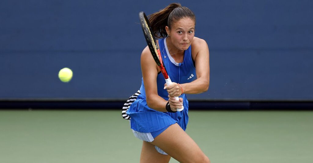 La star gay Daria Kasatkina préférerait jouer sous le drapeau arc-en-ciel à l’US Open La star gay Daria Kasatkina préférerait jouer sous le drapeau arc-en-ciel à l'US Open