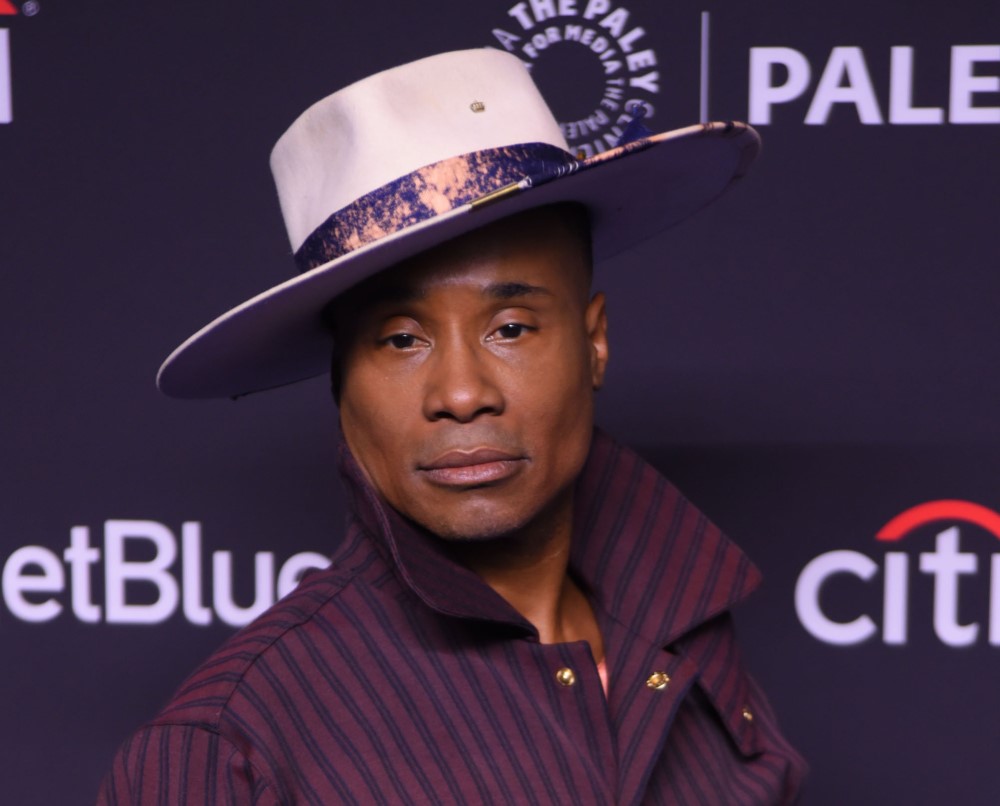 Billy Porter dit « f ** k you » à Bob Iger alors que les grèves d’Hollywood l’obligent à vendre sa maison Billy Porter dit "f ** k you" à Bob Iger alors que les grèves d'Hollywood l'obligent à vendre sa maison