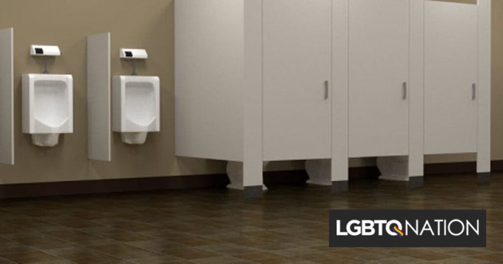 La cour d’appel fédérale confirme les droits des trans dans l’affaire des toilettes de l’école de l’Indiana La cour d'appel fédérale confirme les droits des trans dans l'affaire des toilettes de l'école de l'Indiana