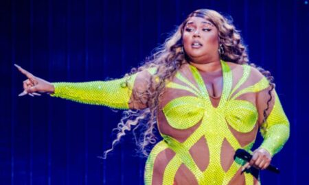 Lizzo nie les allégations portées contre elle par d'anciens danseurs remplaçants