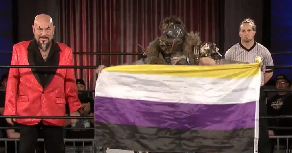 Max The Impaler devient le premier champion non binaire de l’histoire de la NWA Max The Impaler devient le premier champion non binaire de l'histoire de la NWA