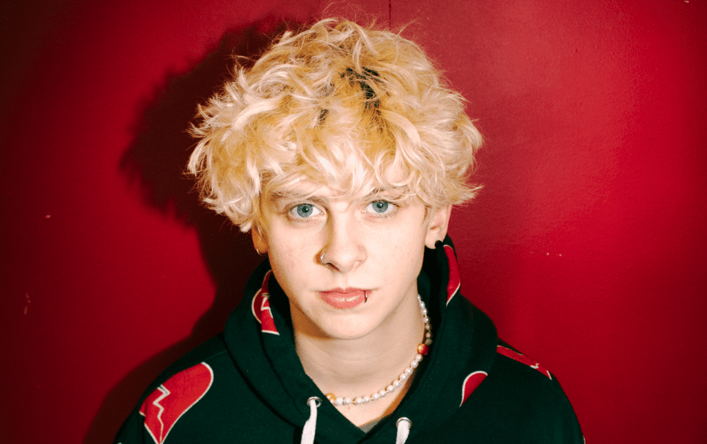 NOAHFINNCE annonce une tournée au Royaume-Uni et en Irlande en octobre NOAHFINNCE annonce une tournée au Royaume-Uni et en Irlande en octobre